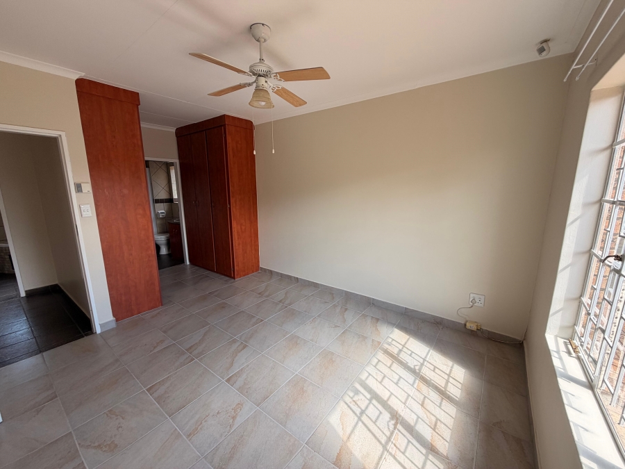 3 Bedroom Property for Sale in Waterval East North West